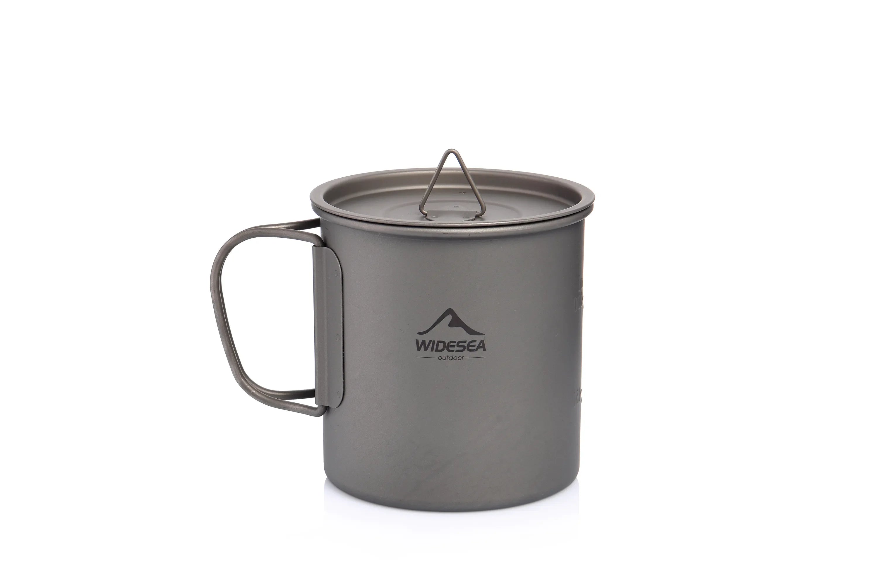 Lightweight Titanium Camping Mug - Perfect Travel Utensil for Outdoor Adventures and Picnics